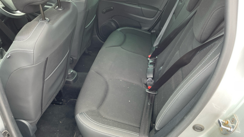 Renault Clio 0.9 TCE 75 Iconic 5dr Petrol Hatchback